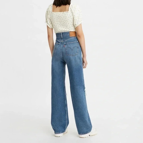 Levi's Ripped High Waist Loose Fit Medium Wash Jeans 28x31 - Picture 3 of 9